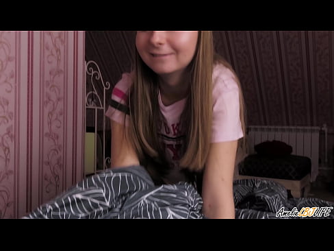 ❤️ Blondie suger BFF's dypt og får sperm i munnen Jævla video på porno no.xxxbunker.ru ﹏