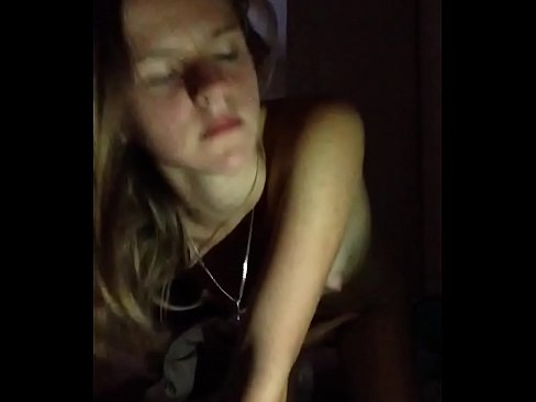 ❤️ En jente onanerer og spermer Jævla video på porno no.xxxbunker.ru ﹏